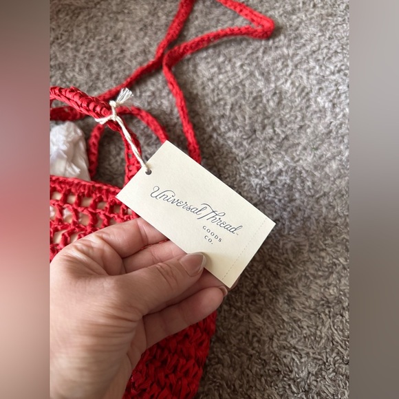 Universal Thread Holiday Red SPRITZ Mini Paper Straw Tote Hand Bag NWT - Picture 3 of 5